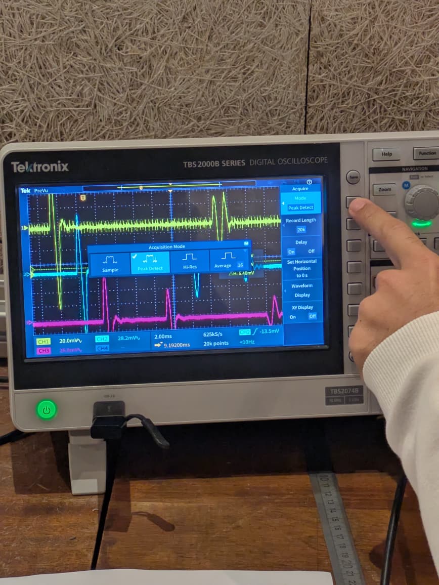 Tektronix TBS2000B digital oscilloscope