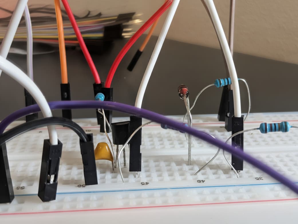 Zener diode noise generator circuit board